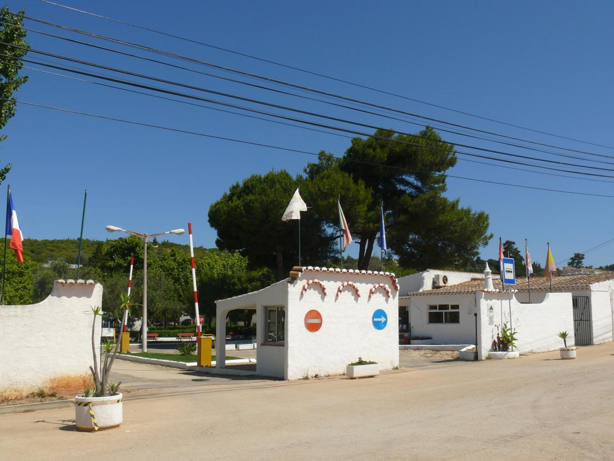 Parque De Campismo Orbitur Valverde 2* Luz